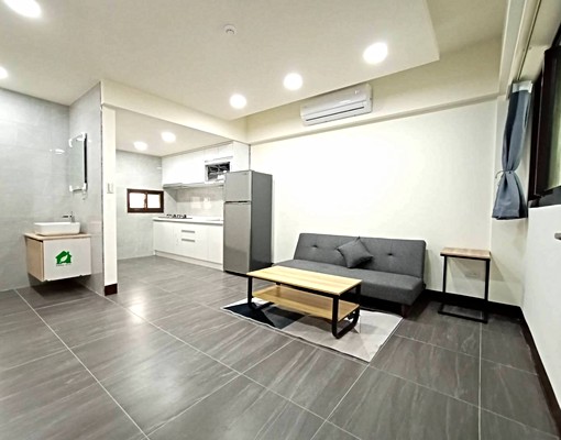 近遠百喜來登美兩房~傢俱家電齊全,衛浴開窗!台電計費近超市! - Image 2