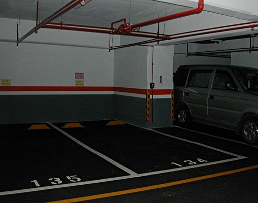 車位出租(B3坡平車位) - Image 1