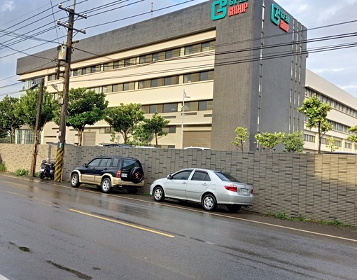 群翊對面上田國小物流共和國大衆教練66快 - Image 1