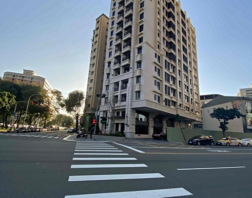 高工學區🔥二房全配傢俱🔥附平面車位🔥 - Image 2