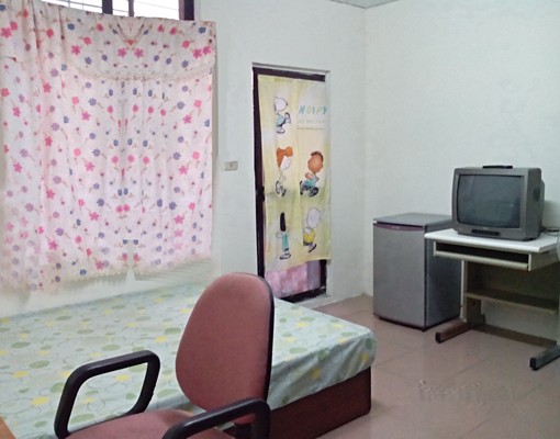 苗栗縣府第二大樓後方府東路 - Image 3