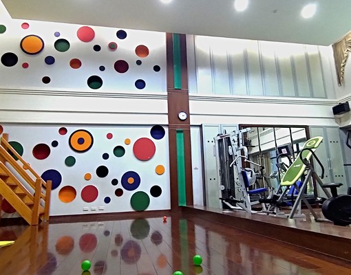 亞灣稀有獨門獨戶精裝兩房平車 - Image 12