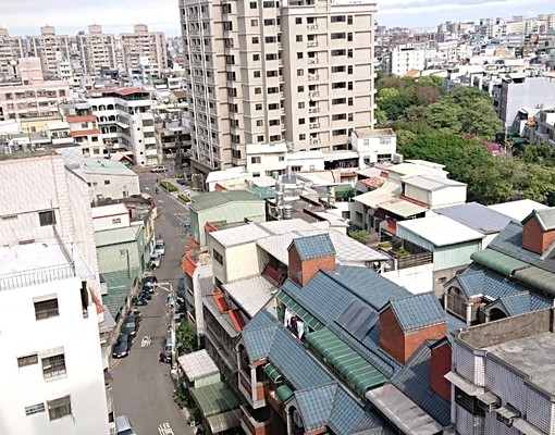 中壢後站體育園區景觀陽台全新衛浴大套房 - Image 12