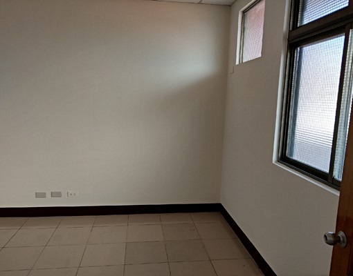 田尾街/華夏4房十車位/含管理費(可遷户口/可申請租屋補助) - Image 12