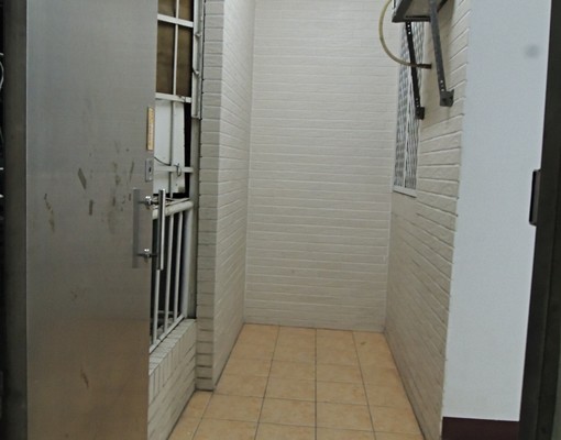 大昌建工商圈近高應大及育英的便利優質套房 - Image 1