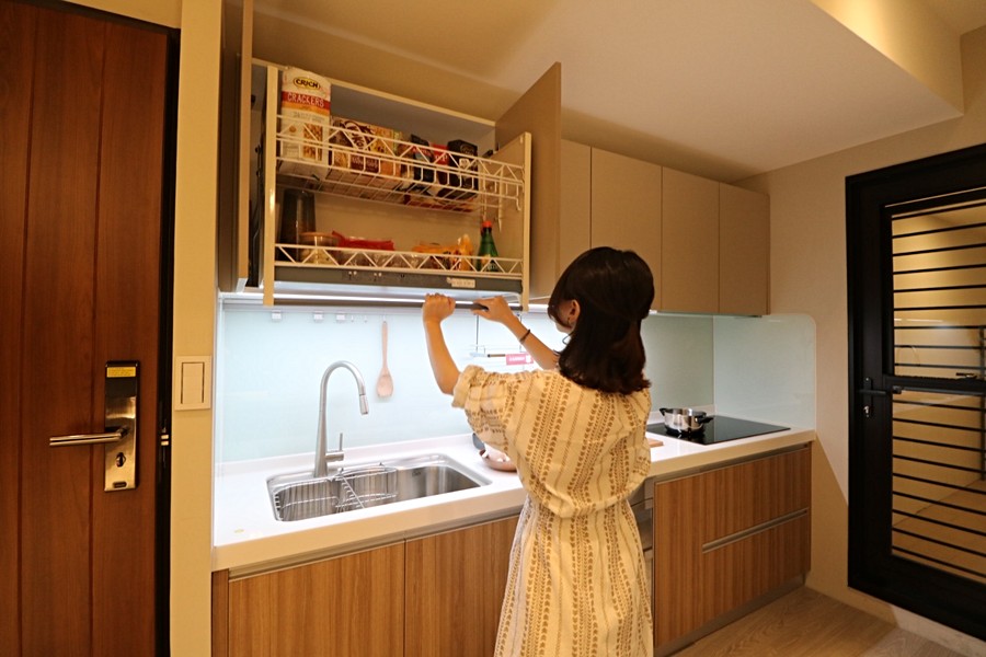 這個升降櫃超級大~~~