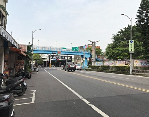 獨立陽台洗衣機傢俱近市區學區可租補 - Image 11