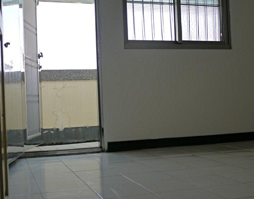 自租~全新整修別墅，鄰近公園綠地、學區 - Image 13