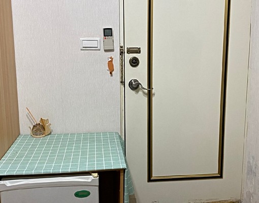 捷運三和國中站光亮通風對外窗全新變頻分離冷氣獨立衛浴 - Image 3