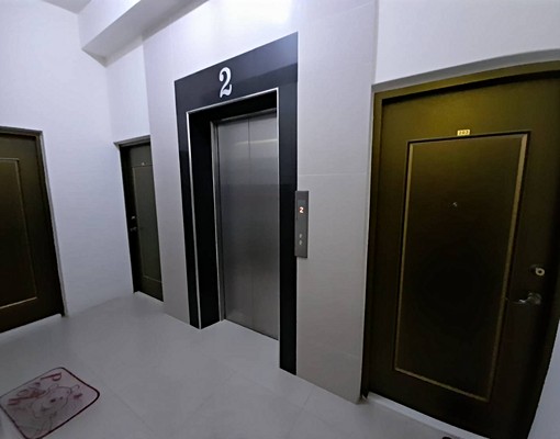 忠孝路套房_陽台獨洗獨曬_近馬偕公道五竹科工研院清大陽交大 - Image 1