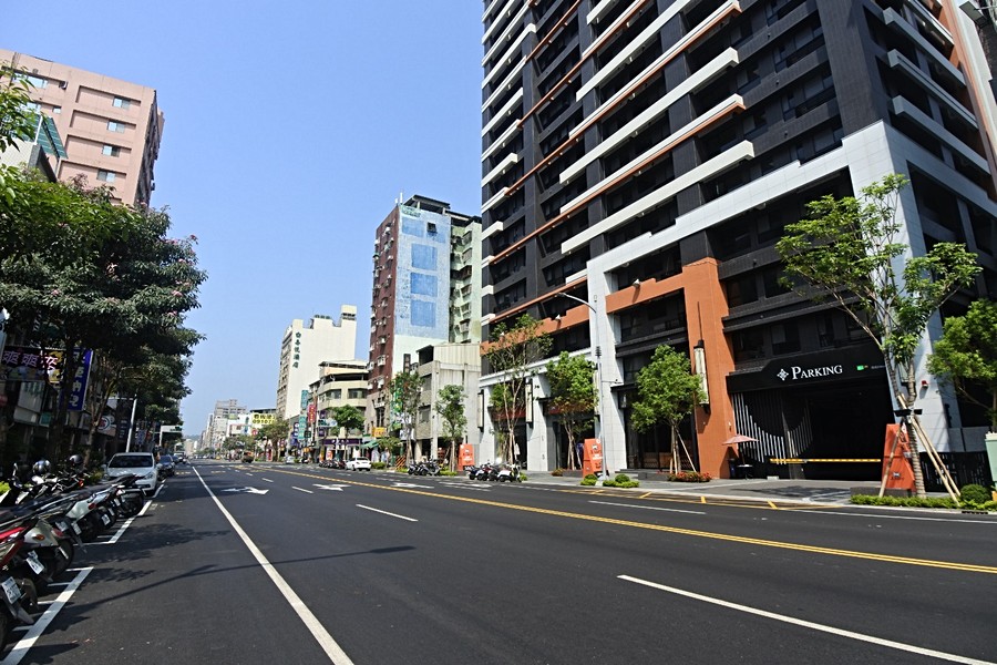 基地面30米寬七賢二路