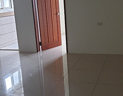 學校旁,採光佳,優良小社區 - Image 2