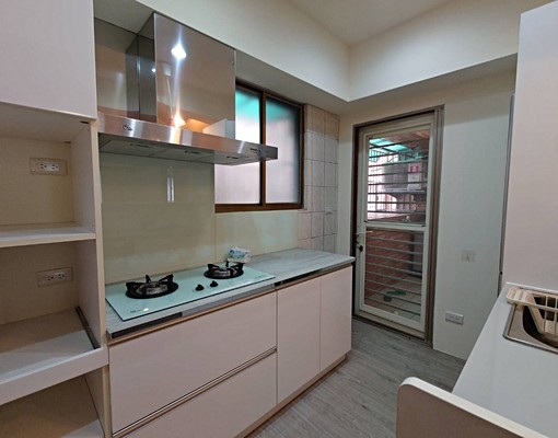 🔥拎包入住🔥國光街精裝美2+1房🔥 - Image 6