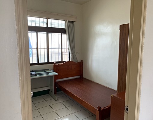 勝利路公寓。4間雅房 - Image 3