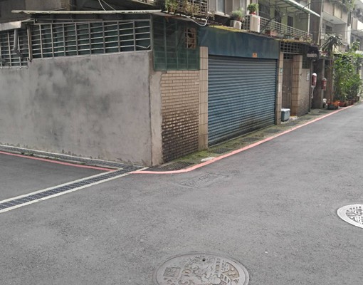 寬大5米車位.民族路建國路交接點進出方便 - Image 8