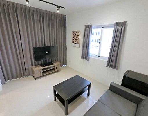 可貓可貓🍁租補電梯🍁超強採光🍁獨洗獨曬 - Image 8