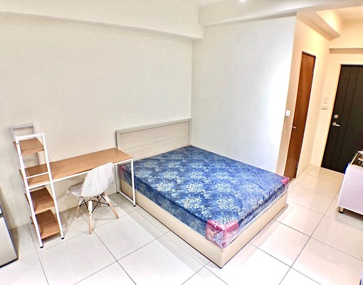 獨洗落地窗陽台｜流理台｜室內車｜電梯含網路第四台管理費｜中華 - Image 7