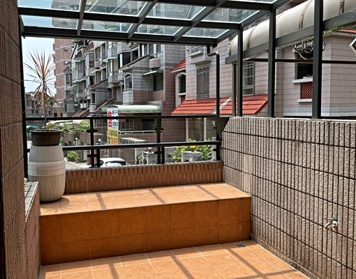 5樓透天雙車庫豪別墅享受長庚醫院高雄果嶺自然公園的便利 - Image 9