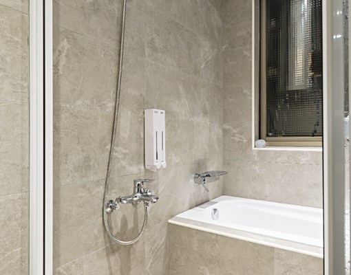 🏡仁愛街206公寓|全新裝潢套房|交通便利、生活機能佳! - Image 4