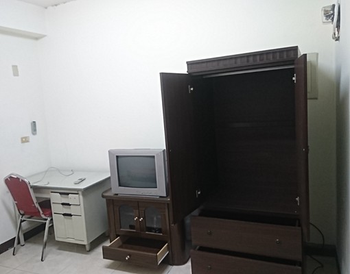 鬧中取靜轉個彎就是全聯、麥當勞、星巴克 - Image 2