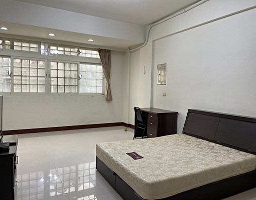 可合租/可辦公加住宿/2+1房/近遠百體育館/水電內含 - Image 1