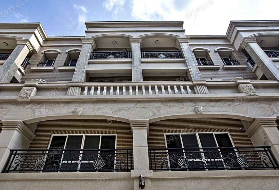 多芬慕夏實景圖