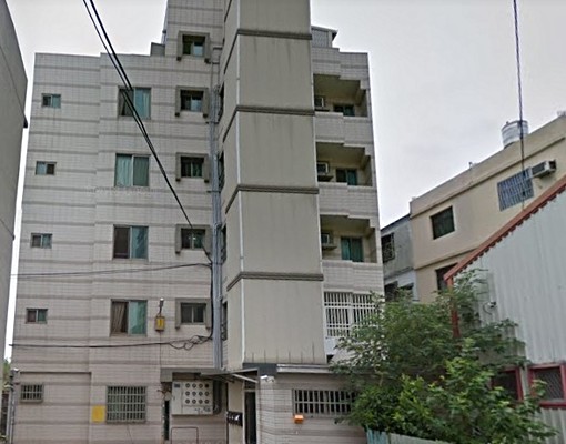 ㊣三民路*近車站*戶數單純有電梯獨立套房 - Image 2