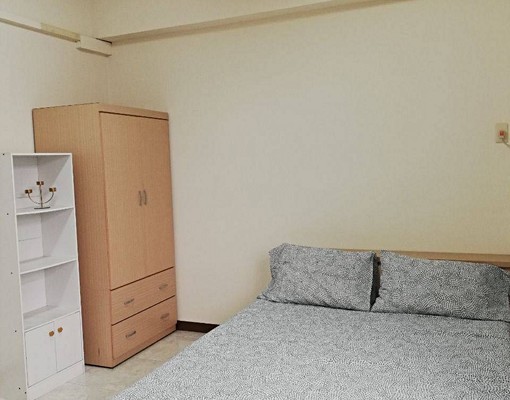 2樓可寵租補✅文藻高科建工✅6-7坪開窗雅房✅格局方正✅ - Image 2