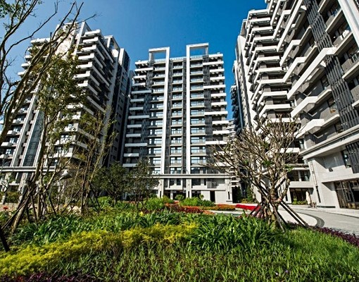 超級花園舒適兩房+平面大車位(免仲介費) - Image 1