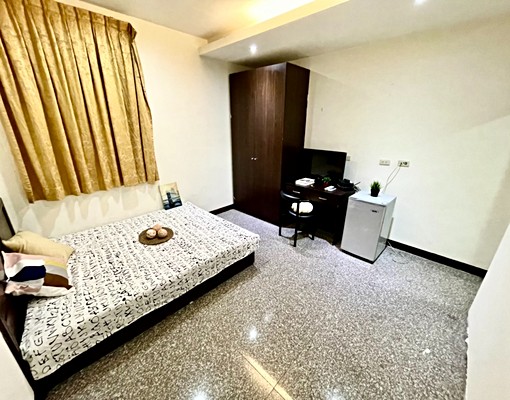 果林商圈電梯套房/免追垃圾車/機車停車位 - Image 14