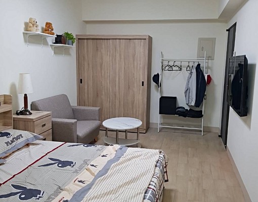 全新電梯套房出租 - Image 1