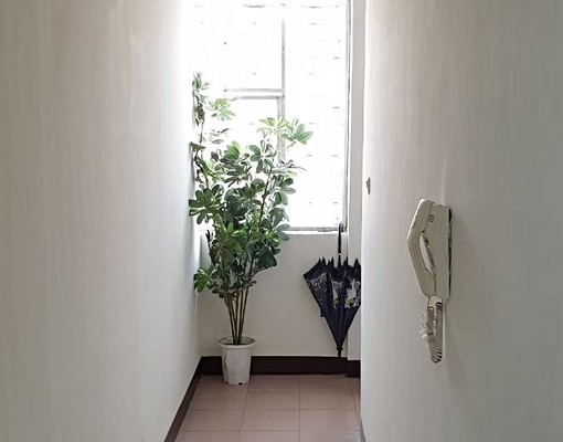 四川路亞東學院對面獨套雙窗 - Image 6