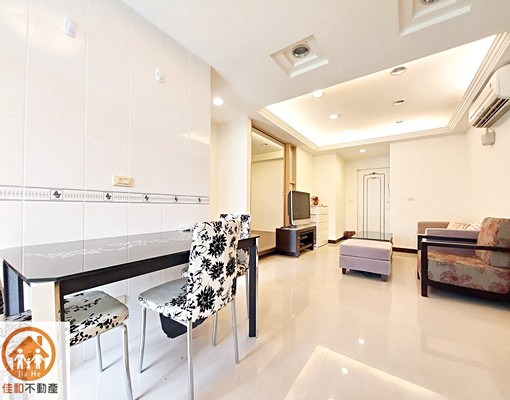 中正北新裝潢兩房🏡附配備🏡適2位住 - Image 6