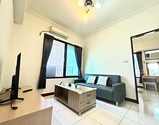 正一房一廳一衛有廚房附平面大車位 - Image 2