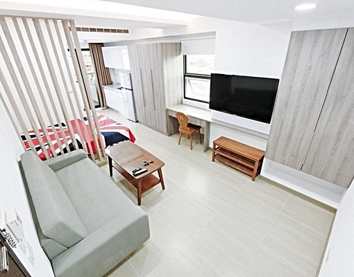 高採光♥可租補★陽台獨洗♥中興大學★電梯 - Image 2