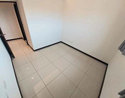 青埔三房含車管可寵可補助戶籍全配出租 - Image 9