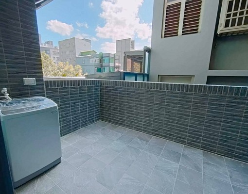 金山街台電全新落成木質系統陽台洗衣機 - Image 10