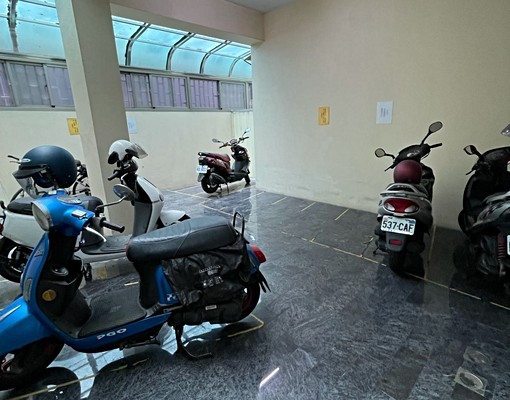 免費汽車、機車停車,公園美景第一排 - Image 11