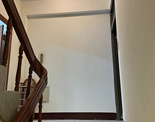 分層出租大三房傢俱齊全適合宿舍有車位 - Image 2