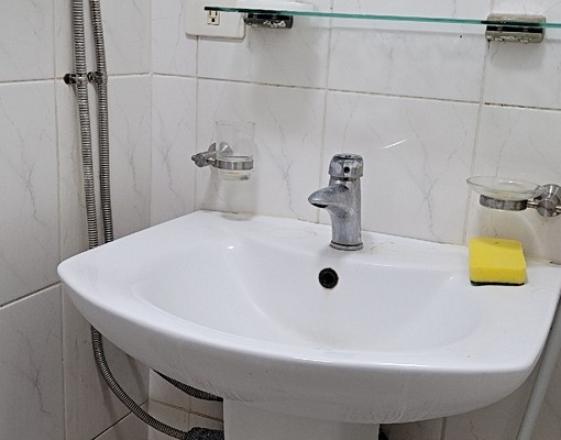 正玉山路超級大坪數新套房交通方便生活機能優通風採光佳 - Image 2