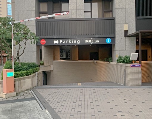 江子翠捷運1號出口旁 - Image 5