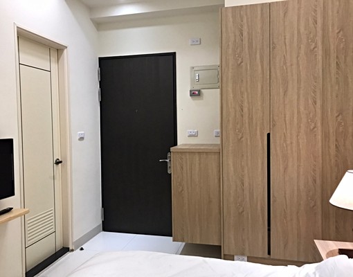 市中心，全新完工電梯飯店式套房 - Image 10