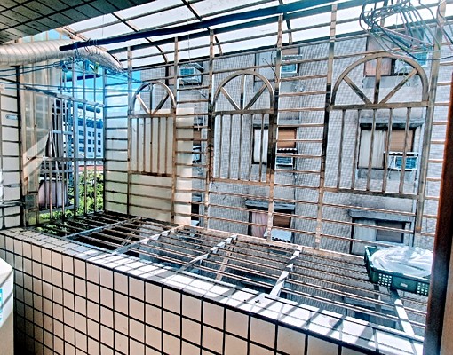 頭前庄站電梯6樓新裝潢32坪，可入戶籍！ - Image 4