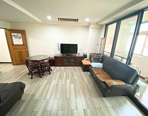 超大空間💕獨立💕辦公-大套房-工作室 - 591租屋網 - Image 1