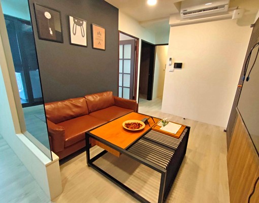 15樓無限視野｜質感溫馨3房✨含平車含管$1.8萬｜採光美 - Image 3