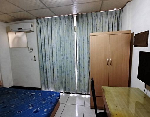 一樓即是東海夜市.一分鐘到校園 - Image 2