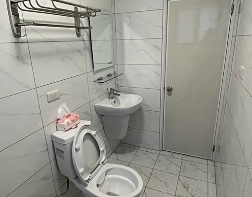 公寓出租，近三重國小捷運站。 - Image 4