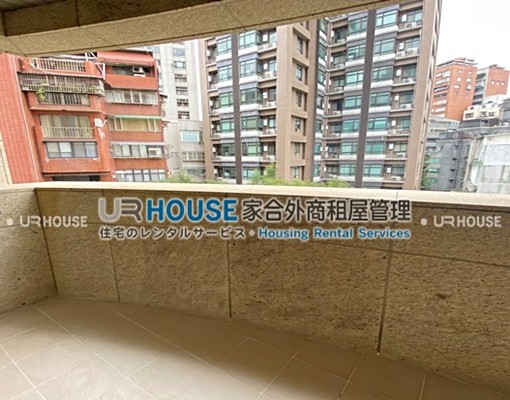 MRT大安/近大安森林公園/稀有大坪數4房+傭人房 - Image 3