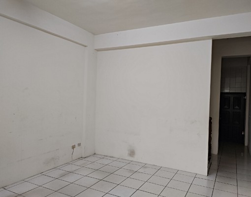 整棟4樓,近中科,前院停車位,喜歡可談,免仲介 - Image 4