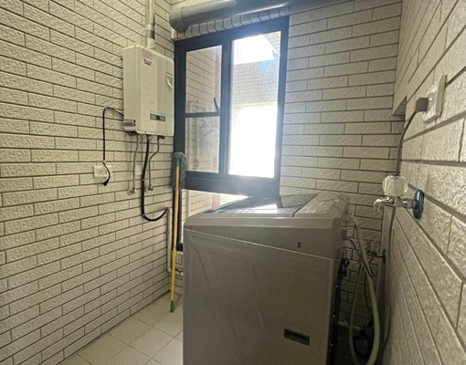 (屋主直租即刻入住)小新營傢俱家電齊全明亮兩房平移車位 - Image 12